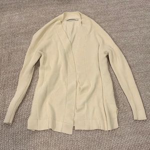 Gorgeous Cream Cardigan, XS.